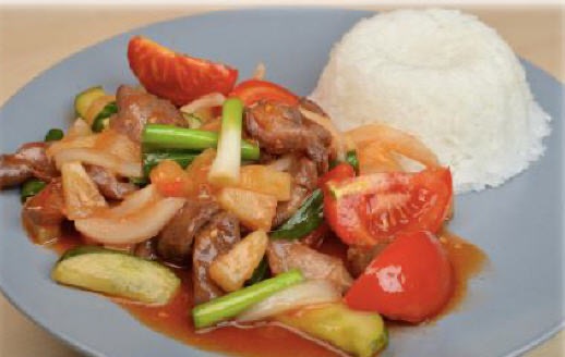 Pad Priew Wan — süß-sauer gebratenes Gemüse mit Reis